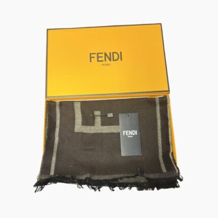 Памучен Шал Fendi